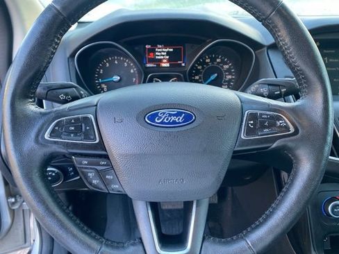 Used 2018 Ford Focus Titanium image 17
