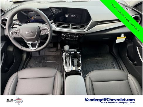 New 2026 Chevrolet Trax ACTIV w/ Sunroof Package FWD image 11