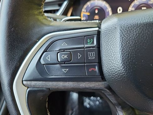 Used 2022 Jeep Grand Cherokee L Limited RWD image 11