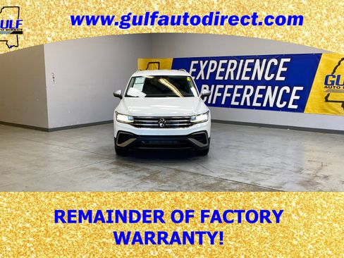 Used 2024 Volkswagen Tiguan SE image 3