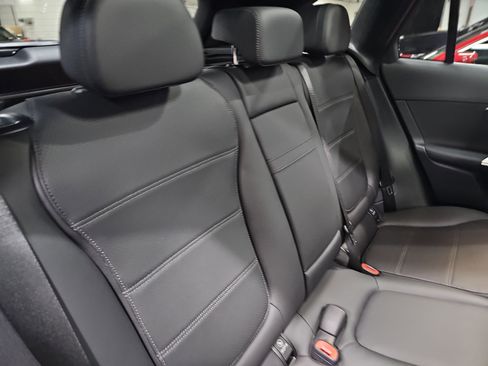 New 2026 Mercedes-Benz GLC 300 image 12