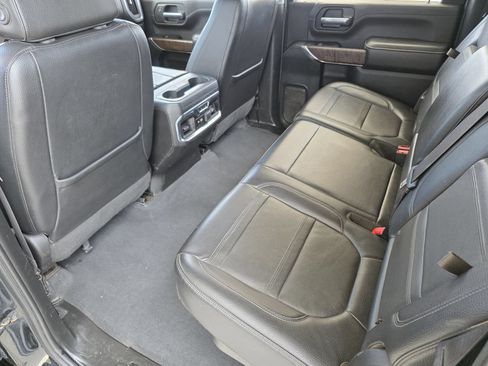 Used 2023 GMC Sierra 2500 Denali w/ Denali Black Diamond Edition AWD/4WD image 30