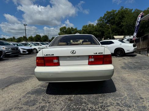 Used 2000 Lexus LS 400 w/ Platinum Series RWD image 10