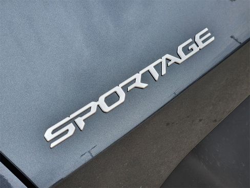 New 2026 Kia Sportage S image 8