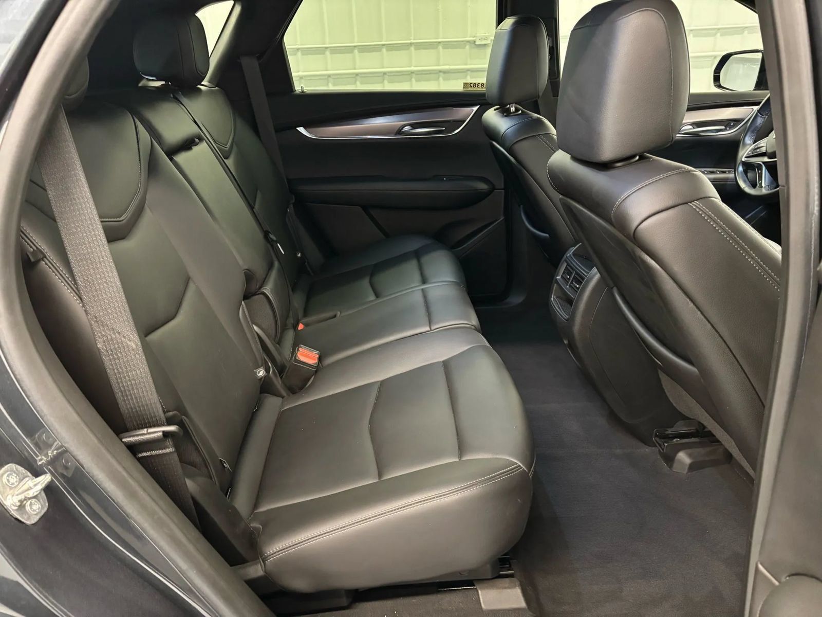 Used 2021 Cadillac XT5 Luxury FWD image 32