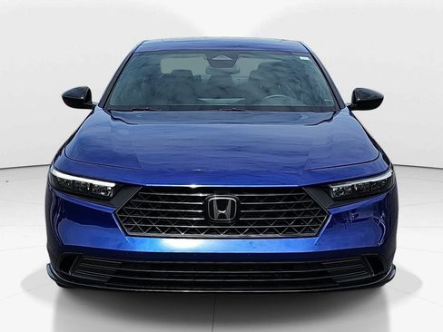 Used 2024 Honda Accord Sport image 12