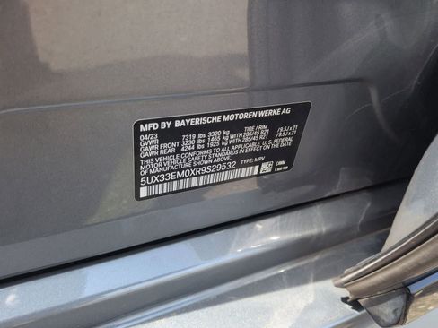 Used 2024 BMW X7 M60i AWD/4WD image 38