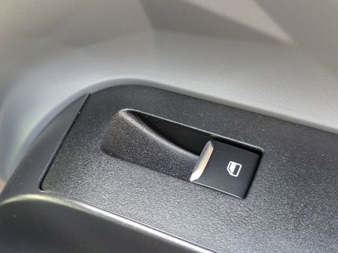 New 2026 Ford Maverick XL w/ 4K Tow Package image 30