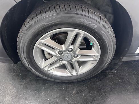 Used 2022 Hyundai Kona SE image 25