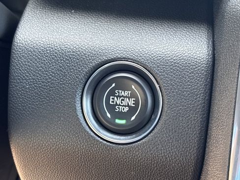 New 2026 GMC Acadia Elevation w/ Black Edition FWD image 31