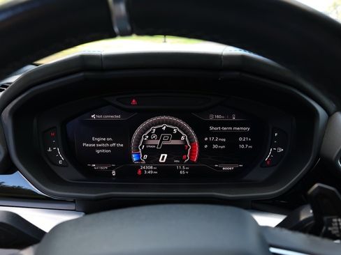 Used 2020 Lamborghini Urus image 28