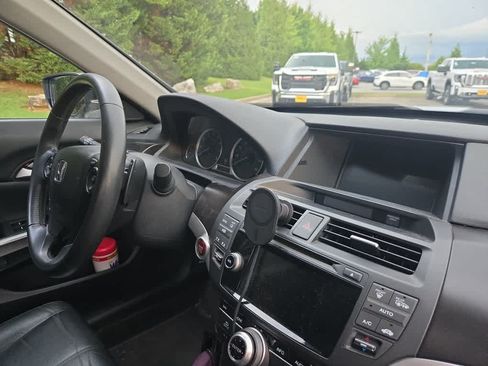 Used 2015 Honda Crosstour EX-L image 13
