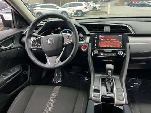 Used 2018 Honda Civic EX image 16