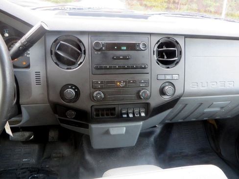 Used 2014 Ford F350 XL image 29