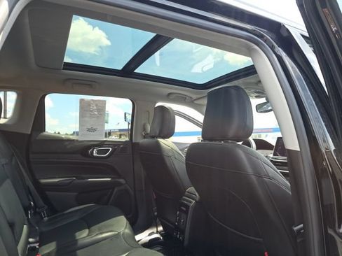 Used 2022 Jeep Compass Trailhawk w/ Trailhawk Elite Group AWD/4WD image 44