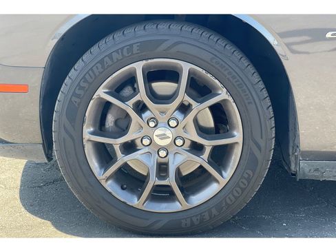 Used 2018 Dodge Challenger GT w/ GT Interior Package image 10