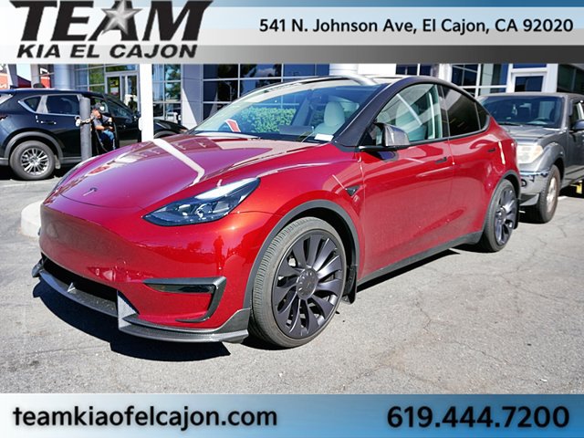 Used 2024 Tesla Model Y Performance AWD/4WD image 1