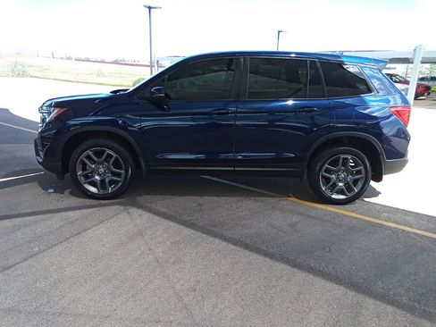 Certified 2023 Honda Passport EX-L image 2