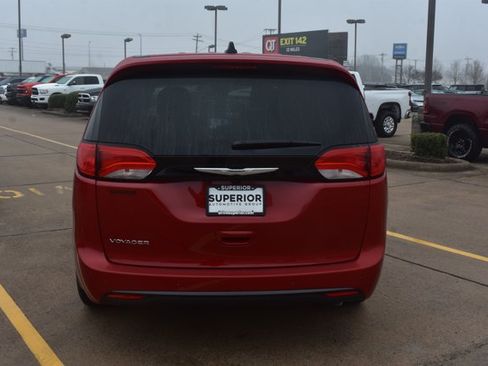 New 2026 Chrysler Voyager LX FWD image 6