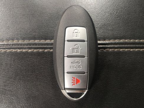 Used 2022 Nissan Altima 2.5 S FWD image 32