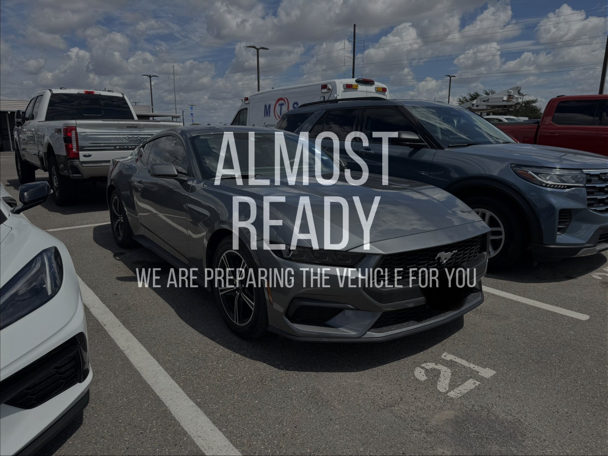 Used 2025 Ford Mustang Coupe RWD image 5