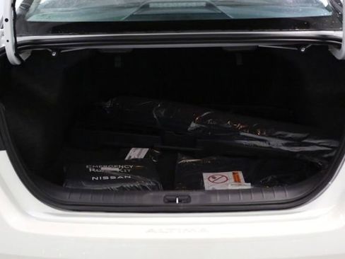 New 2025 Nissan Altima 2.5 SL image 21