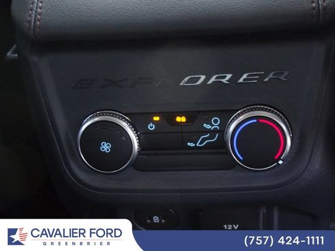 Certified 2026 Ford Explorer Active w/ Active Comfort Package AWD/4WD image 14