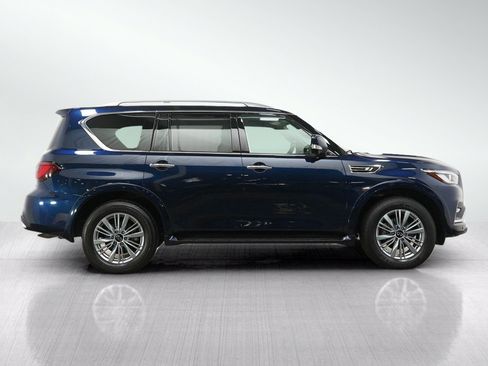 Used 2024 INFINITI QX80 Luxe AWD/4WD image 6