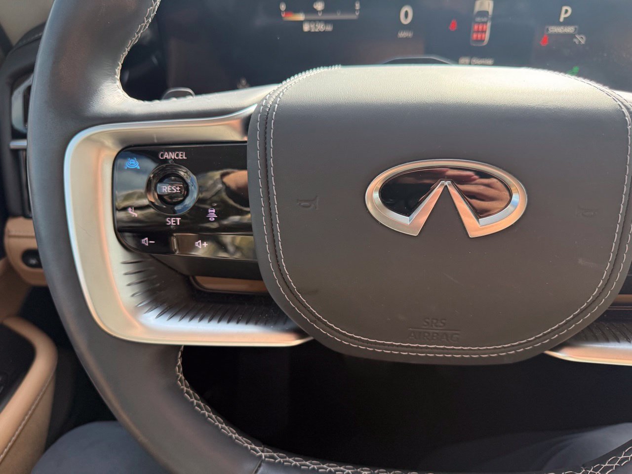 Certified 2025 INFINITI QX80 Sensory AWD/4WD image 19