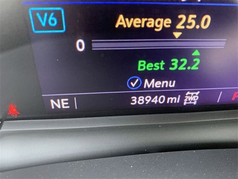 Certified 2022 Cadillac XT5 Sportv w/ LPO, Floor Liner Package image 12