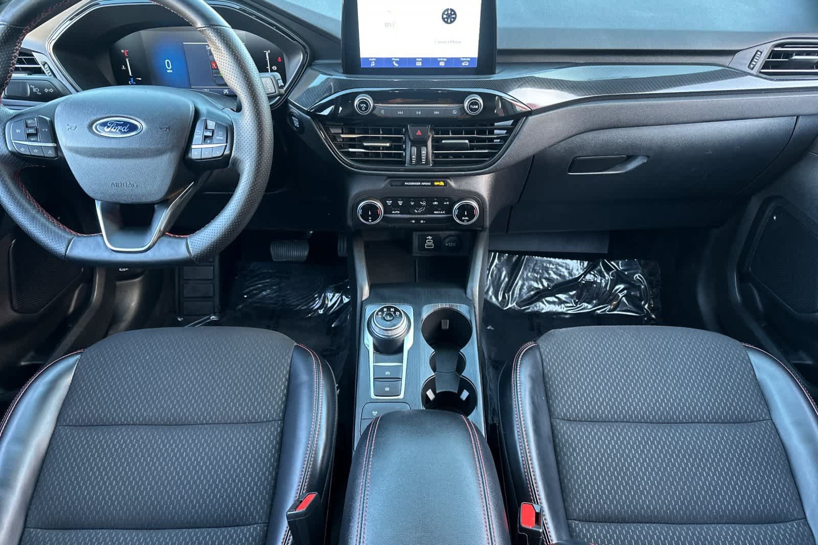 Used 2025 Ford Escape ST-Line FWD image 3