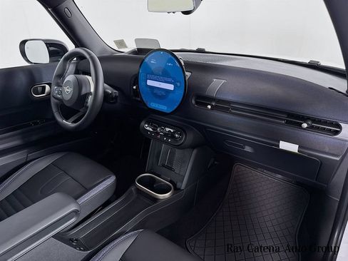 Used 2026 MINI Cooper 2-Door Hardtop FWD image 27