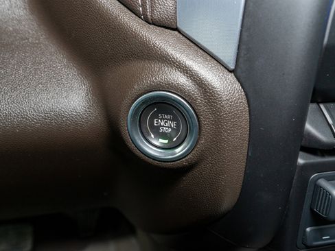 Used 2021 GMC Sierra 1500 SLT w/ SLT Premium Plus Package image 29