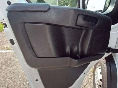 Used 2023 RAM ProMaster 3500 w/ Driver Convenience Group image 11