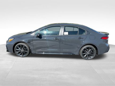 New 2026 Toyota Corolla SE FWD image 2