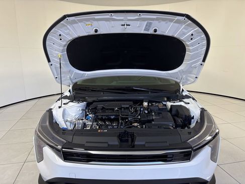 Used 2025 Kia K4 EX image 10