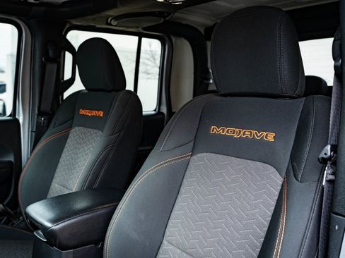 Used 2021 Jeep Gladiator Mojave w/ Trailer Tow Package image 24