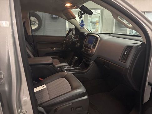 Used 2017 Chevrolet Colorado Z71 image 8
