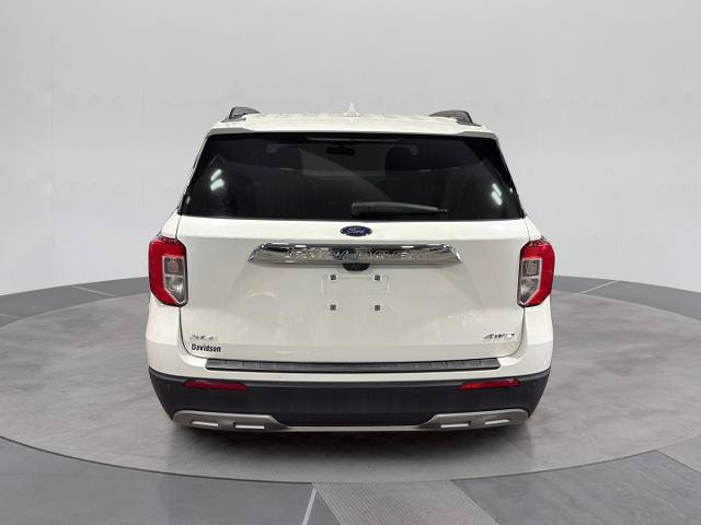 Certified 2023 Ford Explorer XLT w/ Equipment Group 202A AWD/4WD image 5