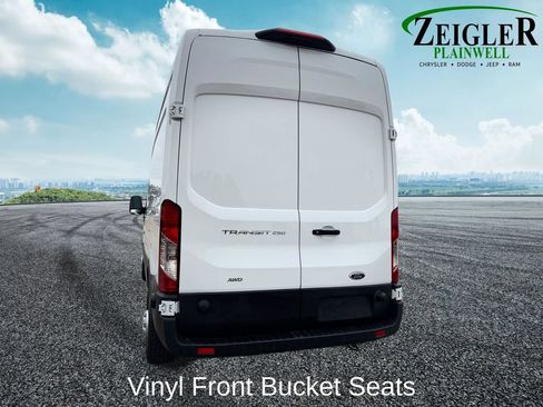 Used 2025 Ford Transit 250 148 High Roof AWD image 4