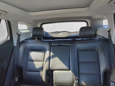 Used 2020 GMC Terrain SLT w/ Preferred Package image 21