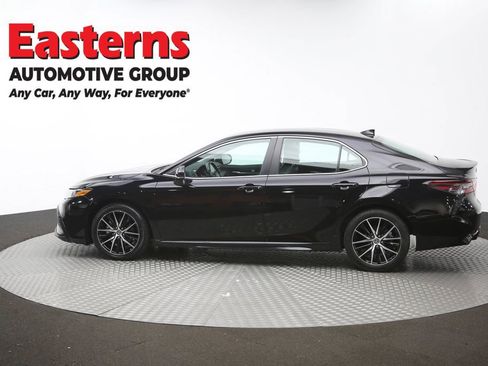 Used 2024 Toyota Camry SE w/ Convenience Package FWD image 60