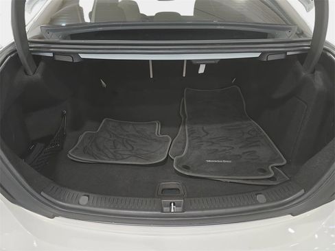 Used 2021 Mercedes-Benz E 450 4MATIC Sedan image 29