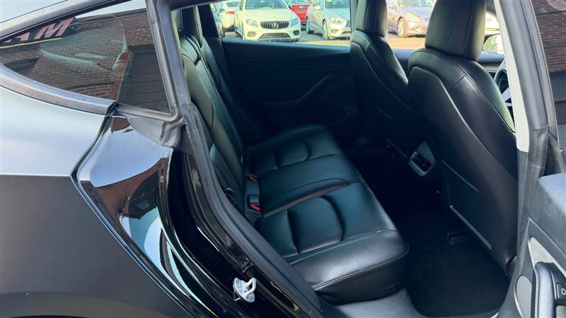 Used 2021 Tesla Model 3 Long Range AWD/4WD image 17