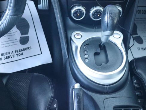 Used 2014 Nissan 370Z Touring RWD image 25