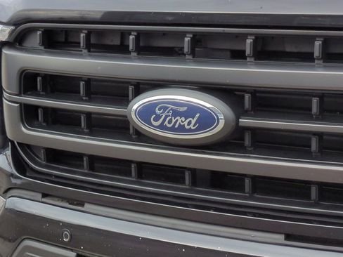 Used 2023 Ford F150 Lariat w/ Equipment Group 502A High AWD/4WD image 14