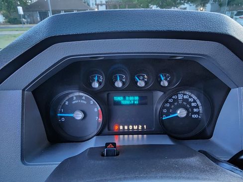 Used 2011 Ford F250 XL image 32