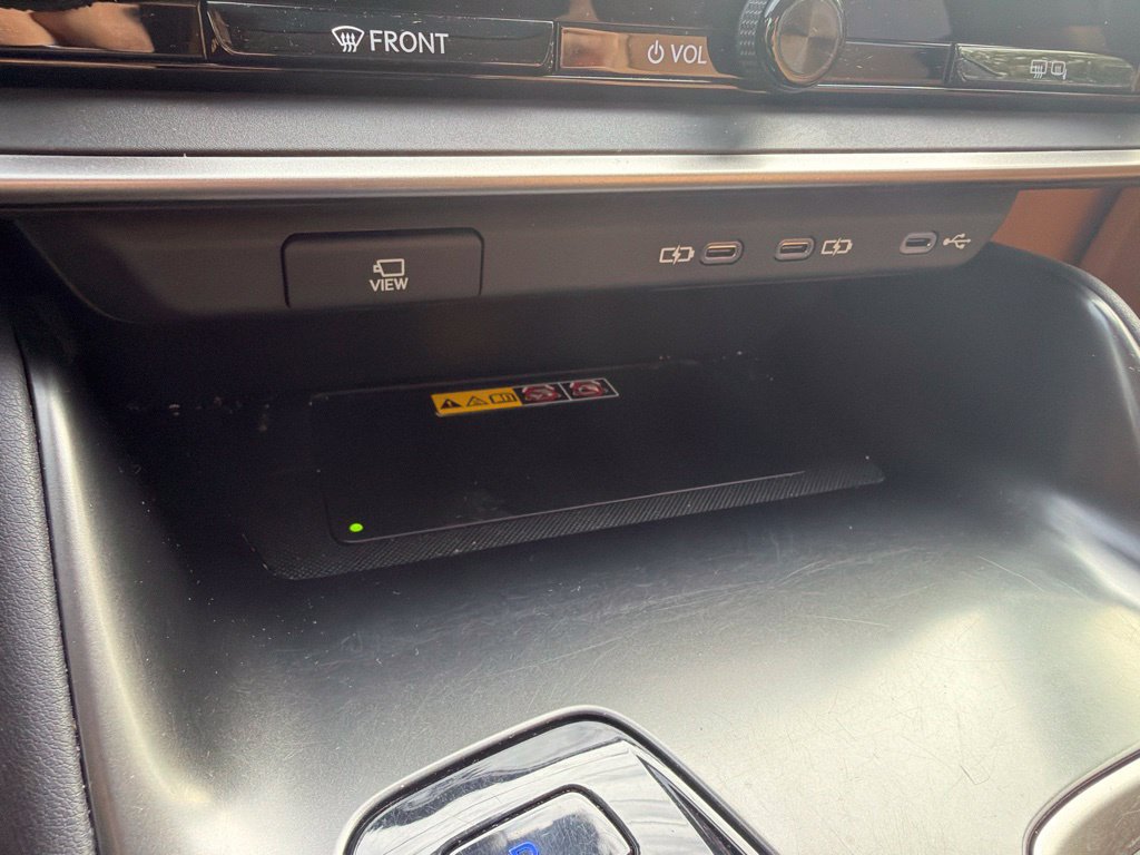 Used 2025 Lexus RZ 300e w/ Accessory Package (2T) FWD image 32
