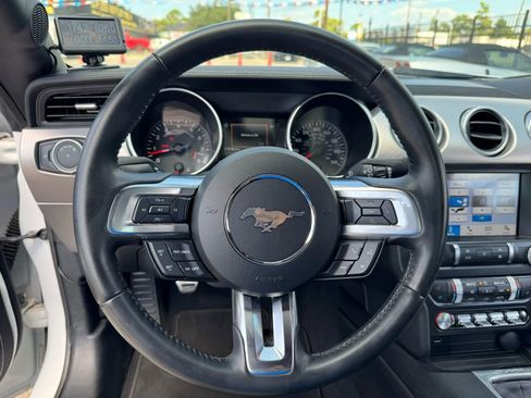 Used 2019 Ford Mustang GT Premium image 37