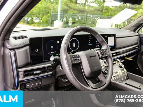 Used 2025 Hyundai Santa Fe Calligraphy AWD/4WD image 25